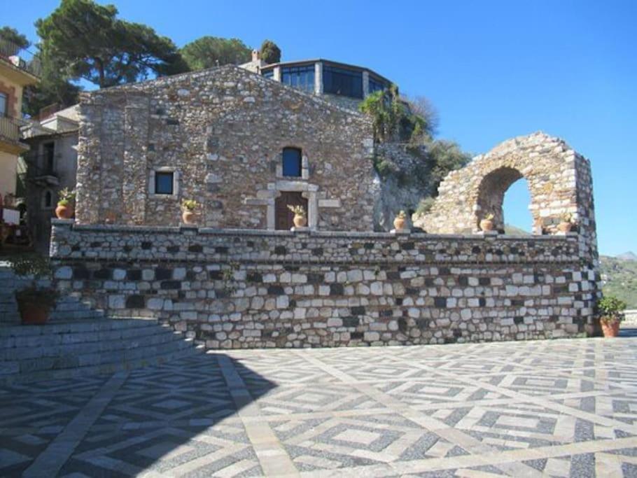 La Chicca Sicily Holiday House カステルモーラ エクステリア 写真
